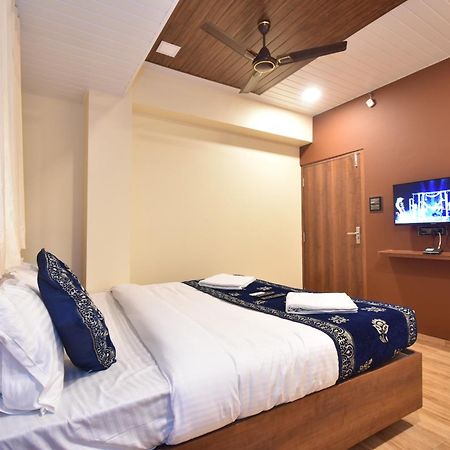 Hotel Starlit Navi Mumbai Pokój zdjęcie