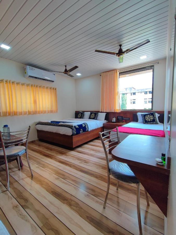 Hotel Starlit Navi Mumbai Zewnętrze zdjęcie