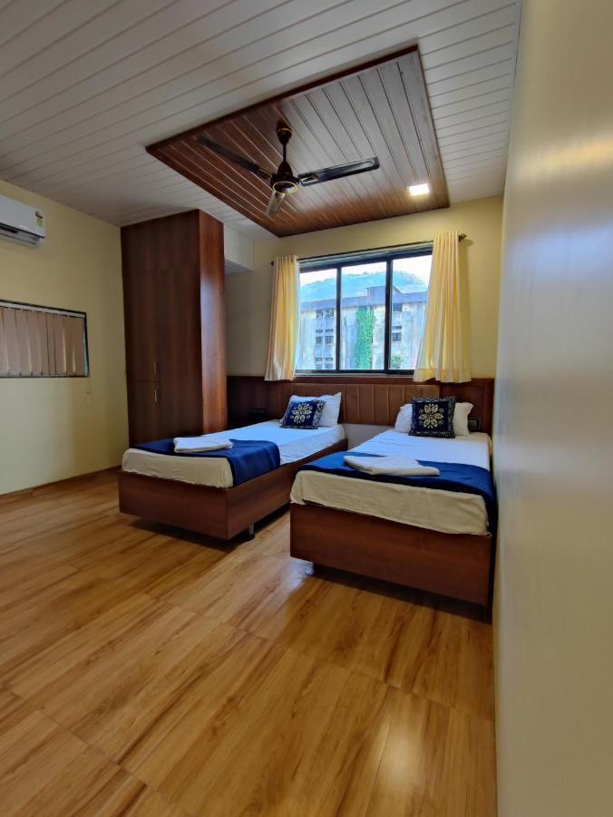 Hotel Starlit Navi Mumbai Zewnętrze zdjęcie