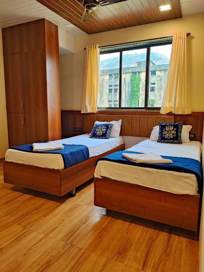 Hotel Starlit Navi Mumbai Zewnętrze zdjęcie